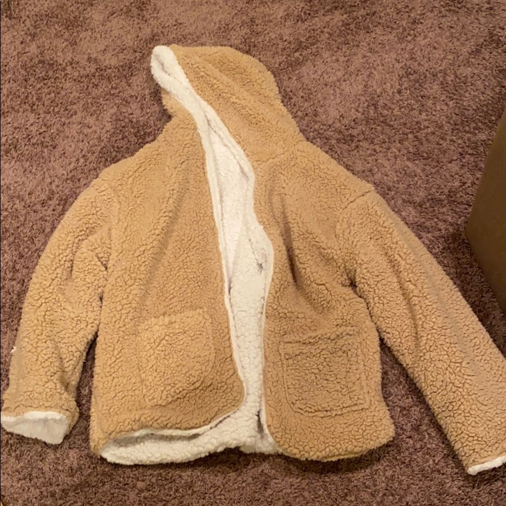 Reversible sherpa jacket